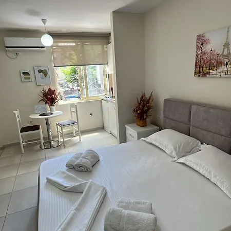 Urban Retreat Apartment